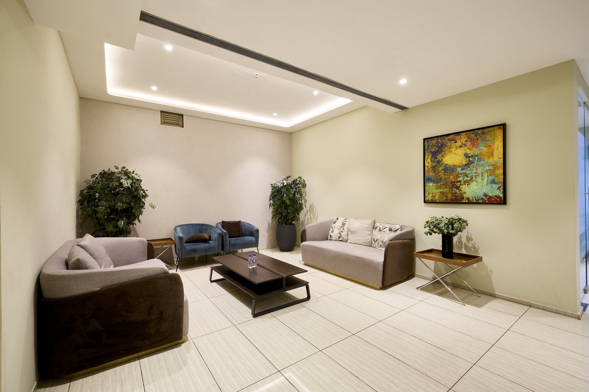 Lounge & Waiting Area